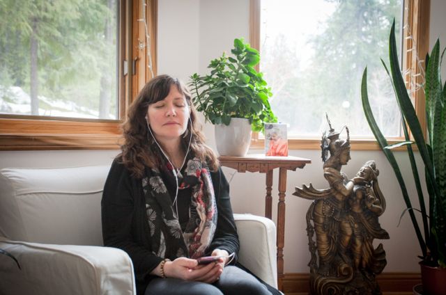 The Faces of Meditation: Maureen McLaughlin