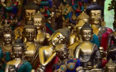 What’s the Difference Between Theravada and Mahayana?